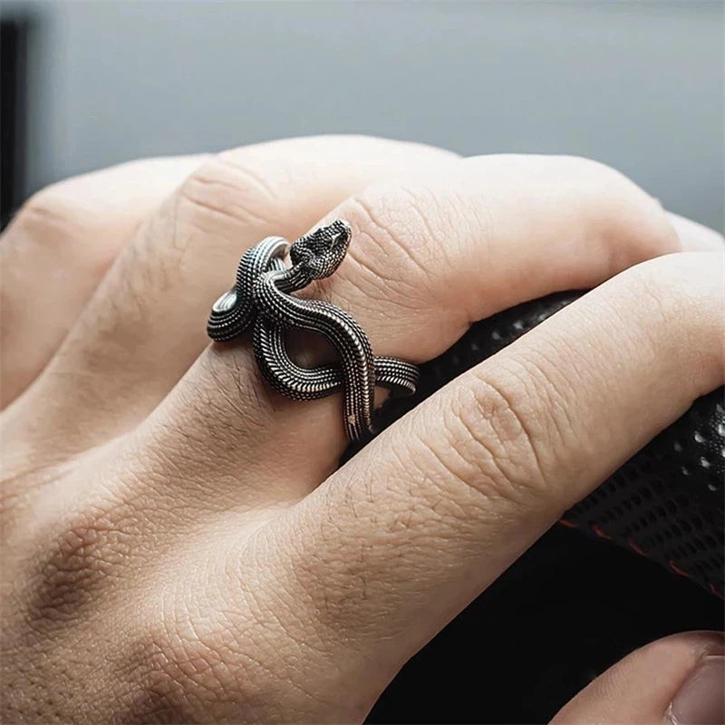 Yasee Italy Adjustable Titanium Men's Snake Ring