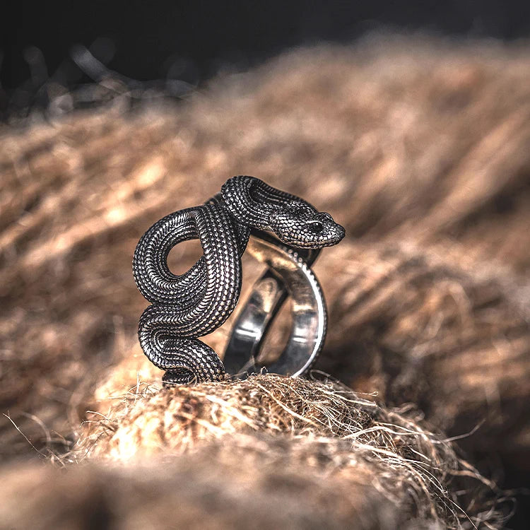 Yasee Italy Adjustable Titanium Men's Snake Ring