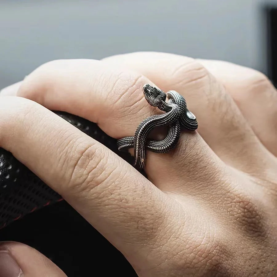 Yasee Italy Adjustable Titanium Men's Snake Ring